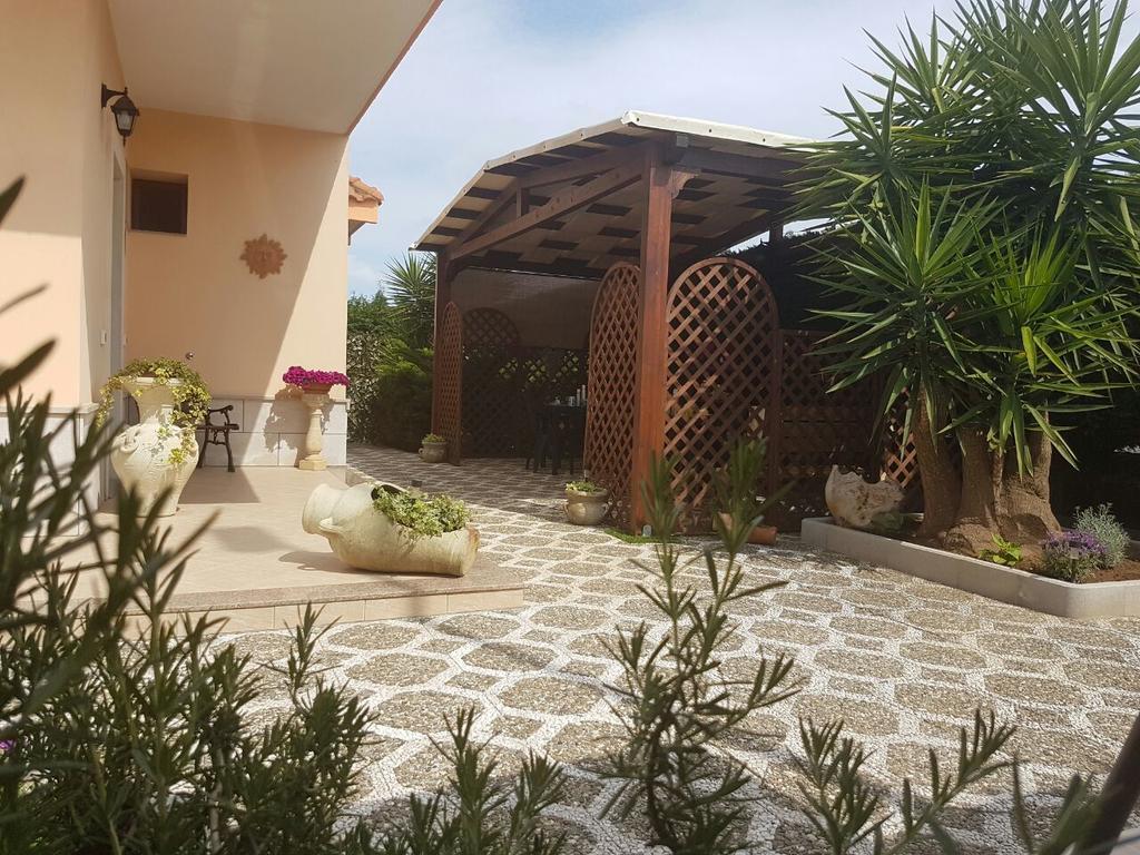 B&B L'Oasi Del Sole Уджано-ла-Кьеза Экстерьер фото